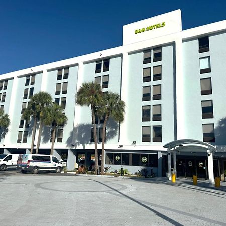 B&B Hotel Miami Airport Майами-Спрингс Экстерьер фото