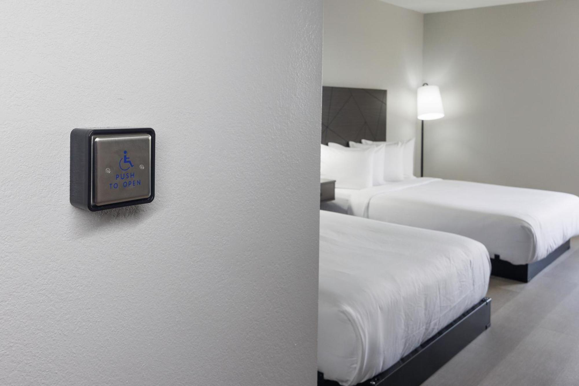 B&B Hotel Miami Airport Майами-Спрингс Экстерьер фото