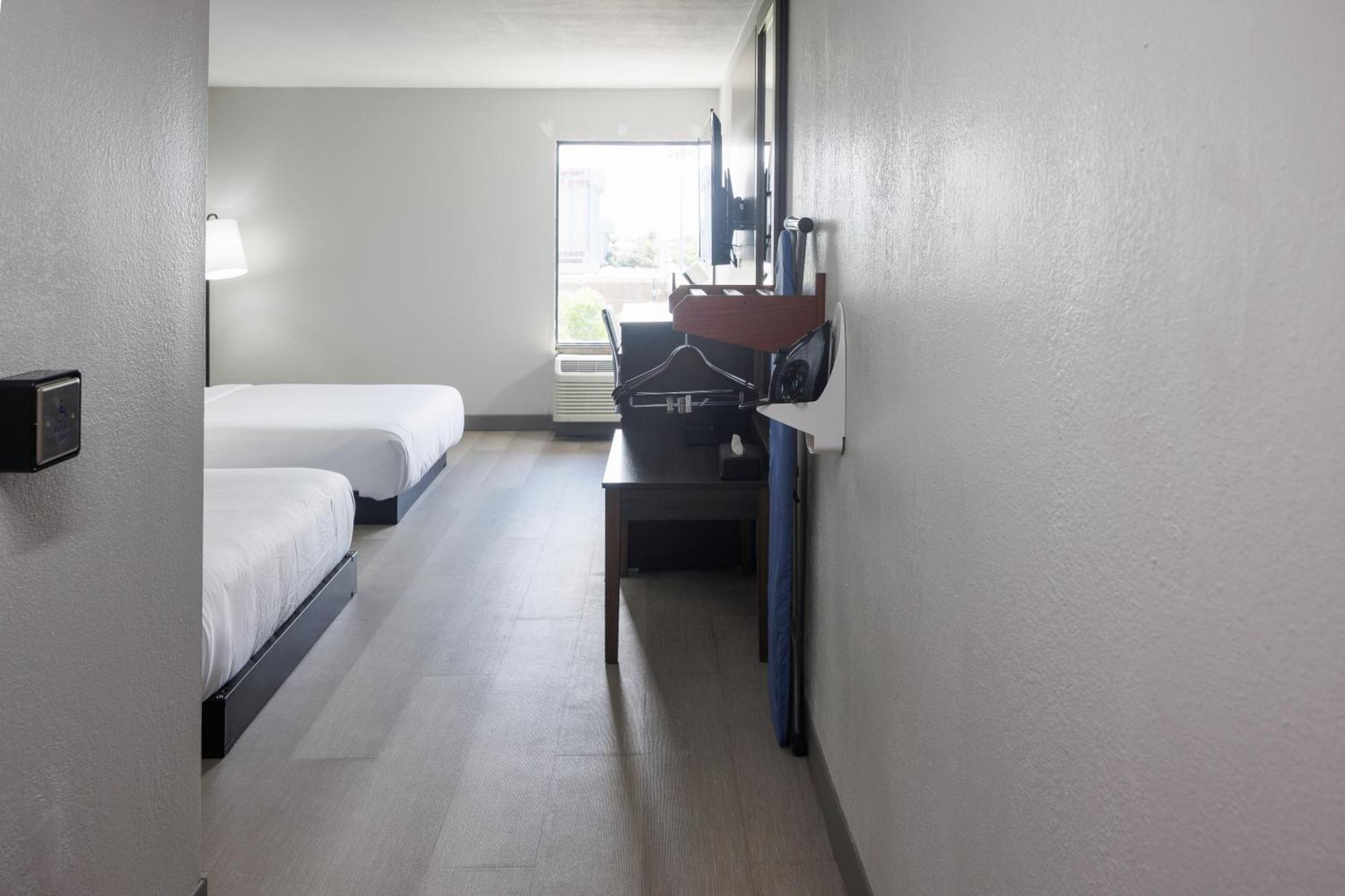 B&B Hotel Miami Airport Майами-Спрингс Экстерьер фото
