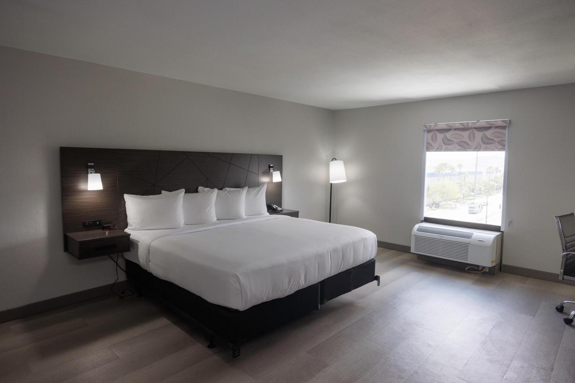 B&B Hotel Miami Airport Майами-Спрингс Экстерьер фото